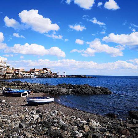 Occhi Sul Mare Apartment アチレアーレ エクステリア 写真
