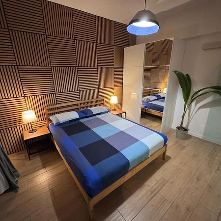 Occhi Sul Mare Apartment アチレアーレ エクステリア 写真